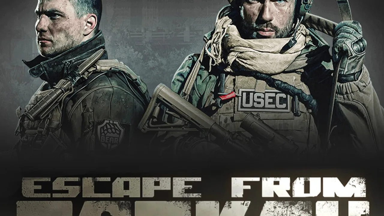 Escape from Tarkov PMC near an extract at night
